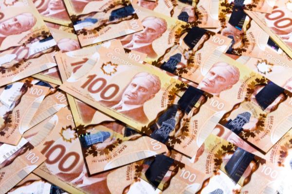 加拿大新移民报税需要报登录前国内的收入吗