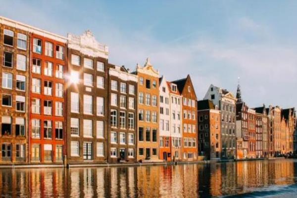荷兰mvv签证和旅游签证的区别.