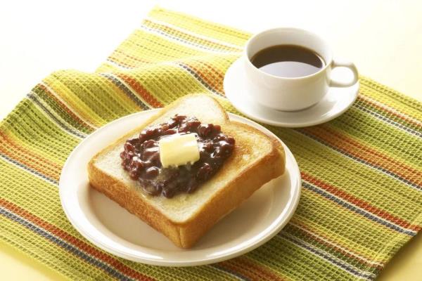 日本留学生吃什么早餐比较好一点呢.