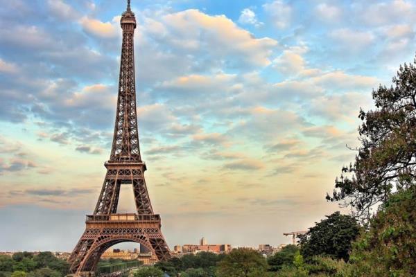 去法国旅游签证需要什么手续.